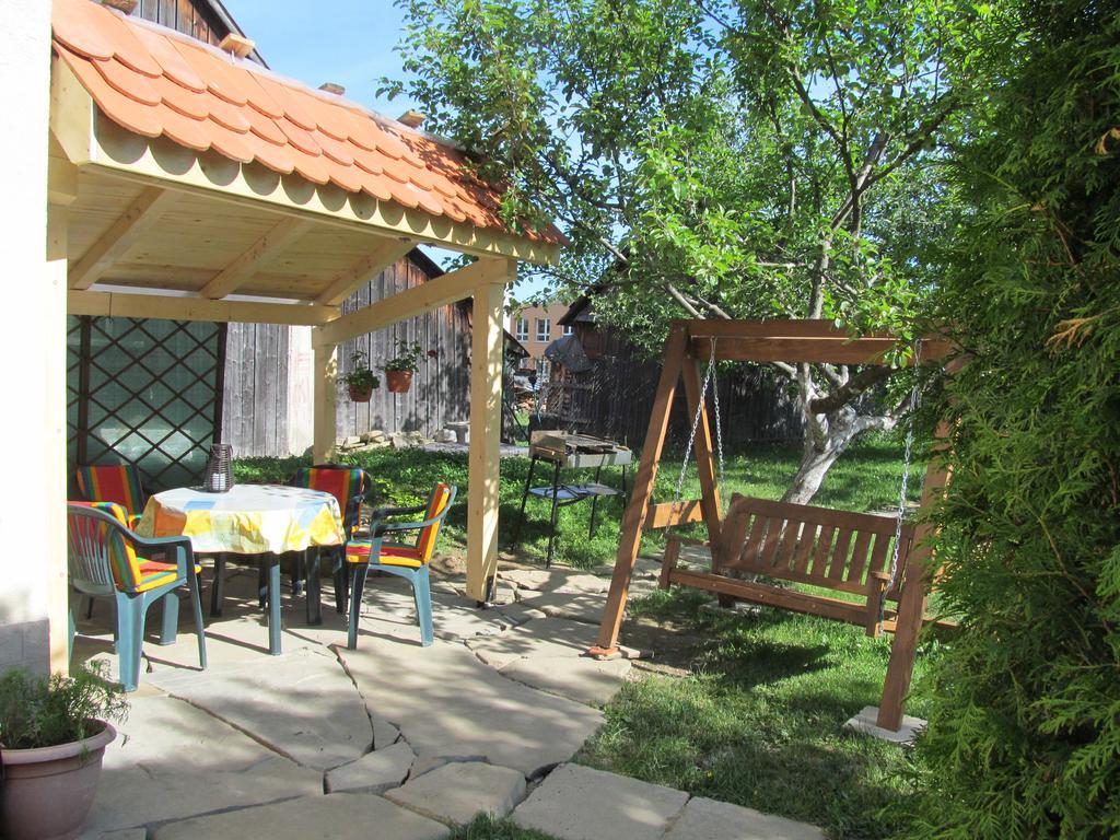 Апартаменты Privat Lubka Зуберец Экстерьер фото