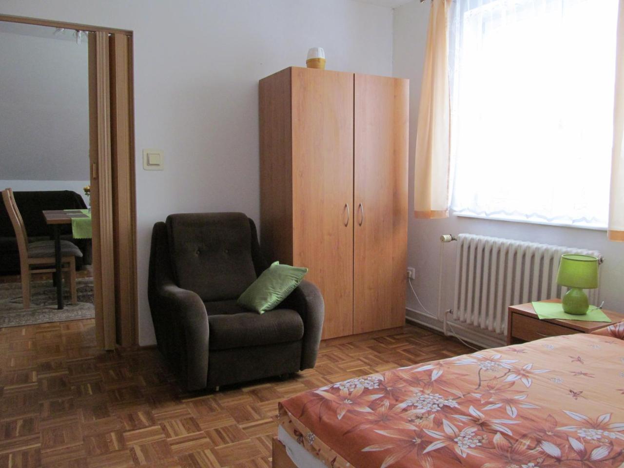 Апартаменты Privat Lubka Зуберец Экстерьер фото